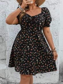 SHEIN VCAY 大码女式黑色碎花甜心领抽绳短袖短款太阳裙夏季波西米亚风女装女士早午餐套装女士机场套装海滩度假套装城市休闲套装节日套装挤奶女工裙文艺复兴博览会 - 黑色 - 查看 1