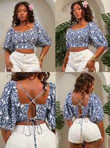 SHEIN SXY Áo cánh ngắn hở lưng tay phồng họa tiết hoa mơ, cổ chữ V, phong cách Bohemian, họa tiết cây nhiệt đới, in màu xanh lam, dáng rộng, mùa xuân/hè, cỡ lớn dành cho nữ, phù hợp mặc hàng ngày, lễ hội âm nhạc, hòa nhạc, tiệc hóa trang, kỳ nghỉ trên bãi biển, đêm hẹn hò, sinh nhật, tiệc độc thân, câu lạc bộ, dễ thương, thường ngày, mua sắm, thời trang đường phố, đi chơi, dễ phối đồ và trông thon gọn, tôn dáng, tôn dáng - Xanh và trắng - Xem 2