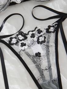 SHEIN Set de 2 piezas de lencería sexy con bordado floral y encaje para mujeres - Blanco y Negro - Ver 5