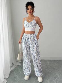 SHEIN PETITE Set de 2 piezas con top corto de tirantes con estampado y shorts de tiro alto de pierna ancha - Azul - Ver 4