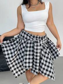 Flirla Set casual da 2 pezzi da donna taglie forti, composto da top a canotta con scollo quadrato in tinta unita e gonna a quadri con fiocco davanti - Bianco - Visualizzare 3