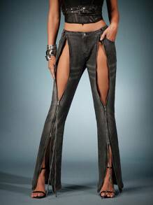 Denimoi Celana Jeans Fit and Flare dengan Detail Resleting dan Motif Cuci - Grey - View 2