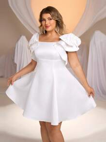 SHEIN Belle Plus Size Simple Short A-Line Waist-Cinching Charming Bowknot Decor Square Collar Ruffle Sleeve White Wedding/Occasion Dress, Bride - White - View 4
