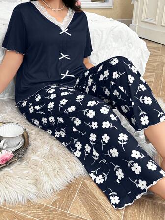 CottageSlumber Set di top e pantaloni casual in seta di latte con scollo a V, patchwork in pizzo e stampa floreale, super morbido e delicato sulla pelle, taglia comoda, maniche corte, splendore floreale abbondante, completo