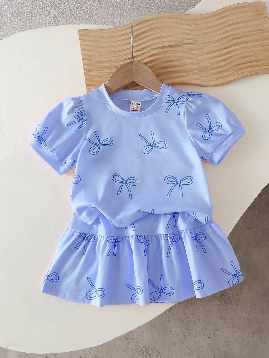 SHEIN Playful Pals 女宝宝夏季韩版可爱满蝴蝶印花粉色短袖针织上衣和粉色满印花蝴蝶针织裙 - 藍色 - 查看 1