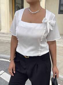 Flirla Blusa in stile romantico francese da donna taglie forti con arricciature e decorazione a fiocco - Bianco - Visualizzare 5