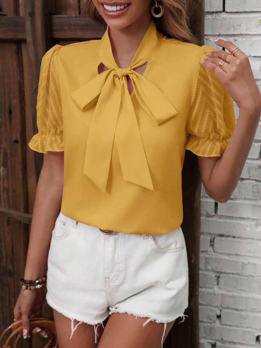 SHEIN Clasi Blusa de unicolor de manga corta para mujer, de moda para el verano - Amarillo - Ver 1