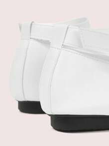 CUCCOO DOLLMOD Women's Casual Simple & Cute White Flat Slip-On Shoes - White - View 8