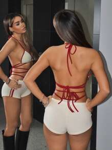 SHEIN ICON Bộ áo ba lỗ hở lưng màu tương phản cổ yếm và quần short ngắn cho nữ - Đỏ - Xem 2