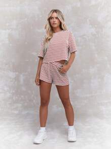 MISSGUIDED Striped Two-Piece Set Ribbed Knit Co-Ord Summer Casual Tshirt Shorts Set Beach Resort Wear Comfortable Stretch Activewear Set Everyday Casual - Red - View 4