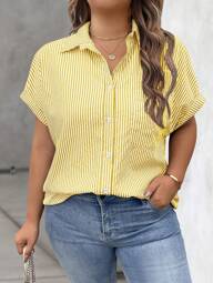 Franclia Camisa de talla grande de verano informal con rayas, botones delanteros y mangas tipo murciélago