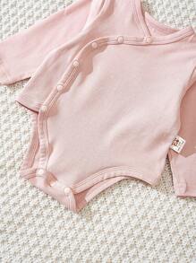 Cozy Pixies 5 Pieces Baby Girl Knitted Soft Bodysuit, Hat, Pants And Bib Gift Set