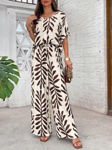 SHEIN Clasi 2pcs/Set Women Elegant Leaf Print V-Neck Blouse & Wide Leg Pants, Outfit Spring Outfits For Women Vacation Outfits Women Two Pieces Set Women Western Wear Women 2 Pieces Set Boho Vacation Outfits Woman Two Pieces Set,Summer Sets