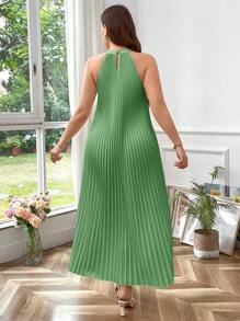 SHEIN Privé Plus Size Elegant Simple Solid Color Pleated Sleeveless Dress, Summer