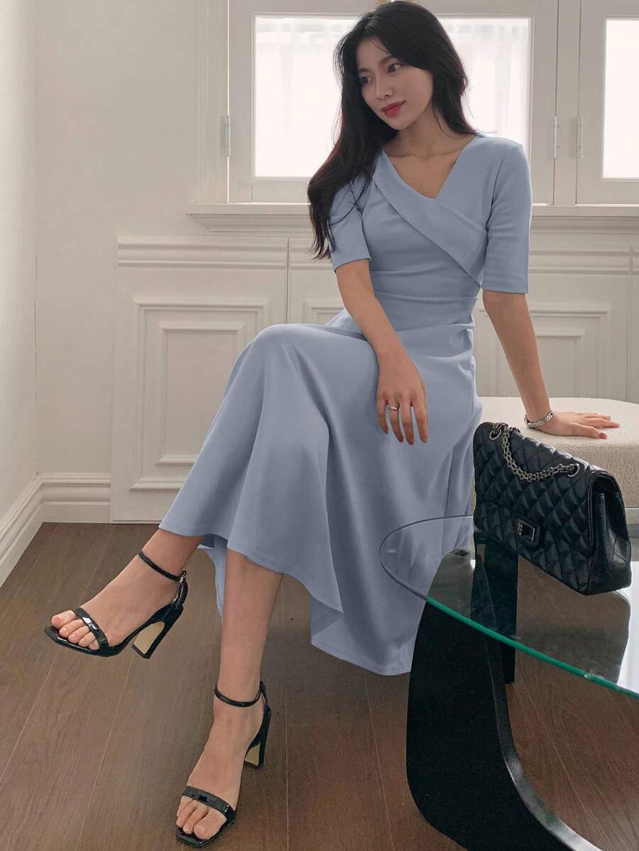 DAZY Green V-Neck Short Sleeve Waist Cinched Midi Dress For Women Sundress - Blue - View 1