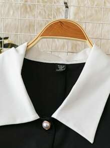 Rometta Bộ đồ 2 món cỡ lớn cho nữ, áo crop top tay bồng màu tương phản cài nút cổ bẻ và chân váy xếp ly chữ A, mùa xuân/hè - màu đen - Xem 3
