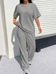 SHEIN EZwear 灰色纹理休闲宽松T恤和裤子两件套女士套装 - 灰色 - 查看 5
