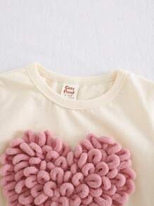 Cozy Pixies Set de 2 piezas con parte superior de manga corta de cuello redondo suave de punto con diseño de corazón y pantalones cortos de cintura elástica para niña bebé
