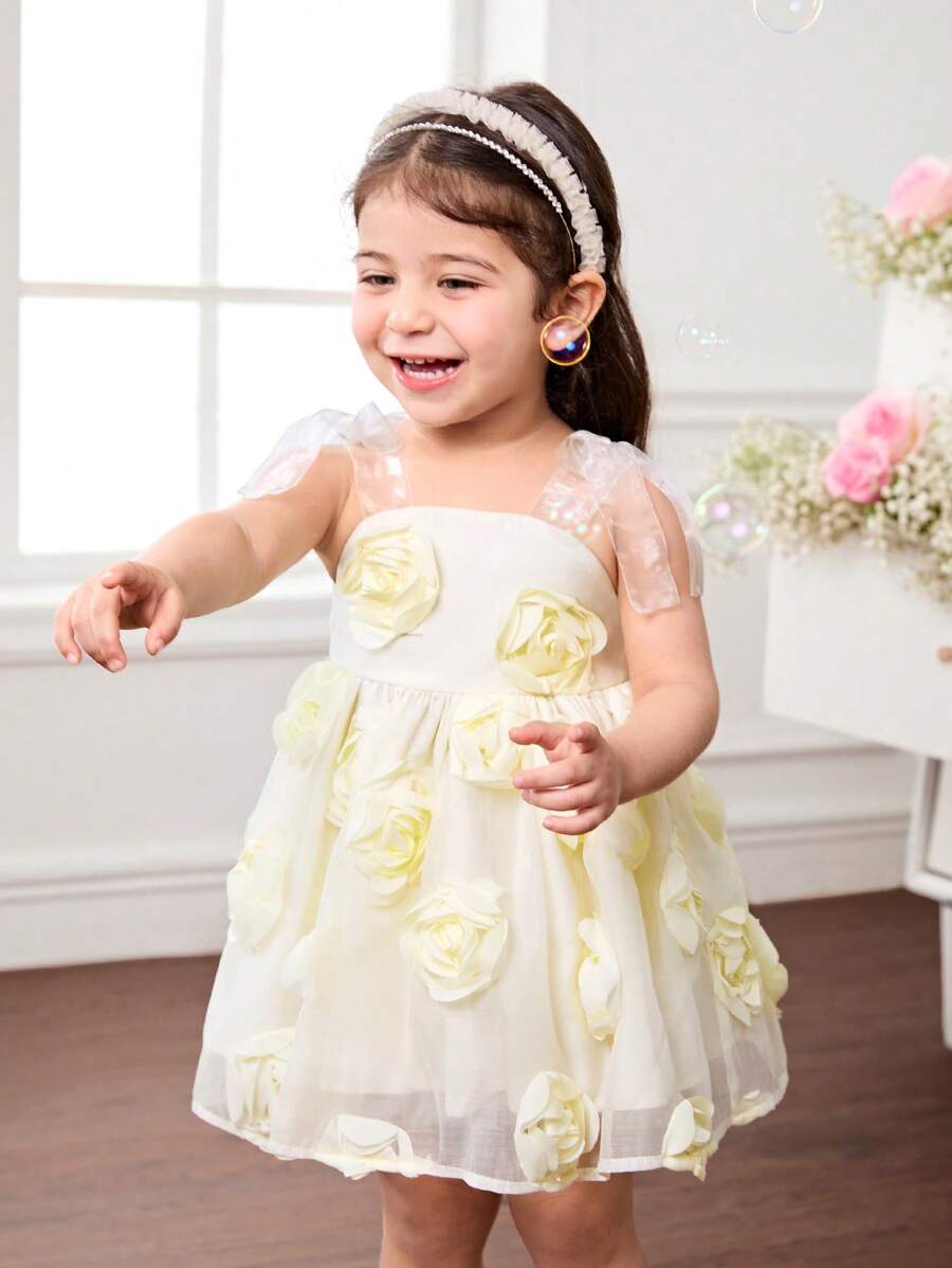 Babygirl 优雅杏色 3D 花卉印花无袖夏季连衣裙