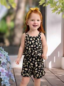 SHEIN Baby Girls' Casual Comfortable Ruffled Floral Graphic Vest And Shorts 2 Pieces Set - Pink - View 8