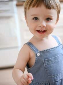 SHEIN Koreanisches Frühlings-/Sommer-Set für Baby Jungen, Denim Jumpsuit mit Tasche aus Jeans und Süß Denim-Fischerhut