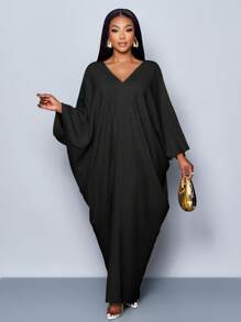 SOLERSUN Women's Plus Size Spring/Summer Elegant Vacation Solid Color V Neck Batwing Split Hem Long Dress - Black - View 1
