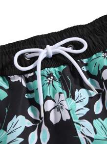 Surfspeed Plus Size Men's Tropical Print Beach Shorts - Multicolor - View 4