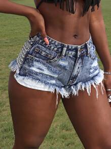 Slaydiva Women Rivet Decor Raw Hem Pocket Sexy Denim Shorts - Blue - View 4