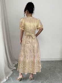 Elenzga 女式 2025 新款修身款金箔花卉印花泡泡袖中长连衣裙 - 杏色 - 查看 2