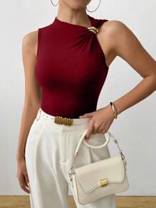 SHEIN Clasi Chaleco de unicolor con escote asimétrico y decoración metálica elegante