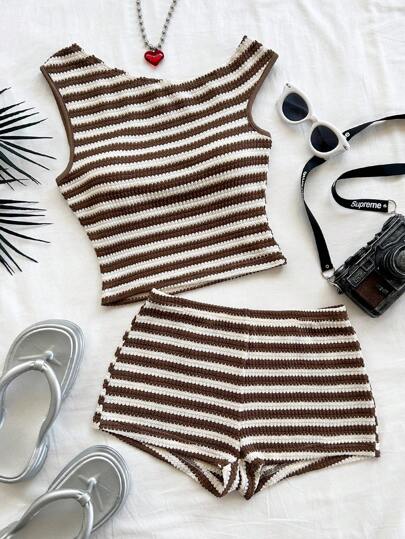 Soleia Set de 2 piezas de Top de punto a rayas rojas y blancas y shorts ajustado de talle súper bajo para mujer, ideal para vacaciones, fiestas, Navidad, San Valentín, citas, playa, cruceros, carnavales, Pascua, Año Nuevo Chino