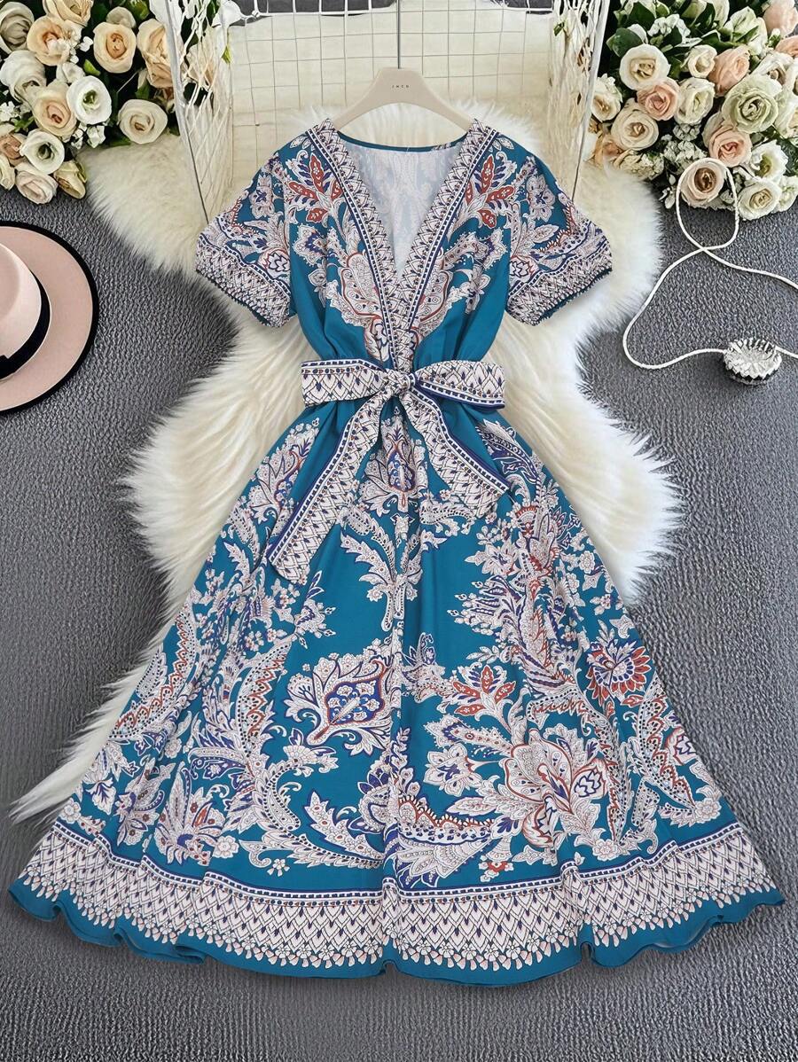 SHEIN LUNE 大码女式 X 形 V 领短袖优雅蓝色印花节日连衣裙 - 藍色 - 查看 1