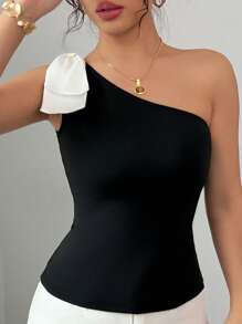 Chiquease Women's Vacation Bowknot One Shoulder Crop Top, Spring/Summer - Black and White - View 6