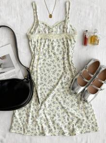 SHEIN Teen Girls Asymmetrical Ditsy Floral Printed Contrast Lace A-Line Dress, Relaxed Loungewear Outfit, Spring/Summer