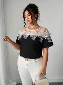Elenzga Blouse en mousseline femme grande taille, casual et élégante, à manches courtes, coupe ample, panneaux transparents aux épaules, blocs de couleurs, volants, tissu en mousseline noire, printemps/été - Noir - Voir 4
