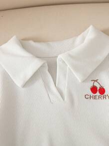 SHEIN 2pcs/Set Girls Cherry Embroidery Short Sleeve Top And Elastic Waist Denim Jeans