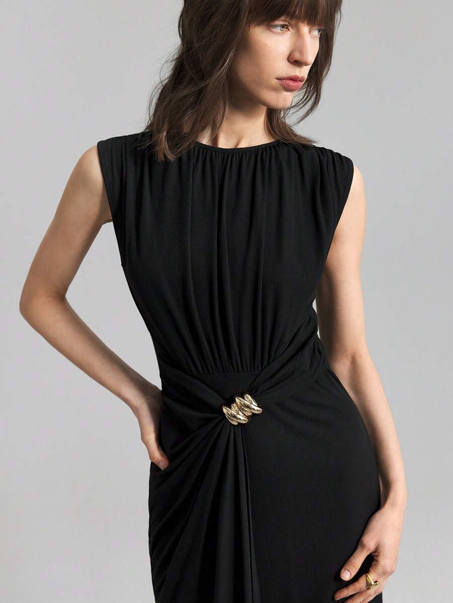 Ontre Robe longue sans manches de couleur unie pour femmes printemps et été 2025, robe d'été , robe de printemps, robe mi-longue, robe de remise des diplômes, robe élégante pour femmes