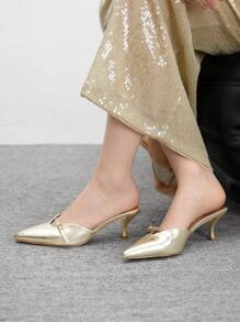 CUCCOO BIZCHIC Cuccoo 女士尖头金属扣细高跟鞋 - 金色 - 查看 4