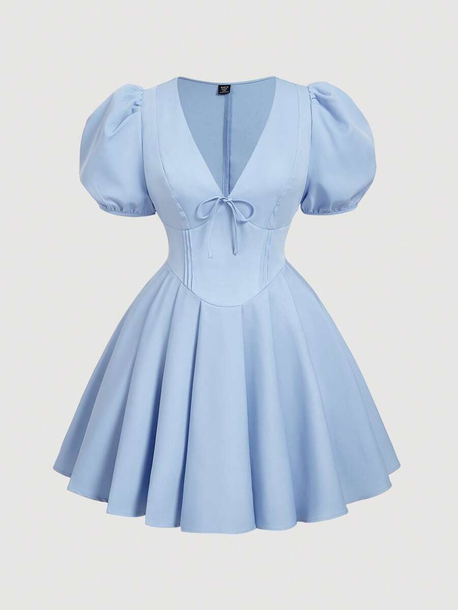 SHEIN MOD 大码女式蓝色 V 领泡泡袖休闲中长连衣裙母亲节连衣裙 7 月 4 日服装连衣裙毕业裙娃娃裙毕业裙文艺复兴博览会休闲夏装夏季长裙夏威夷女装文艺复兴博览会夏季女装端庄连衣裙花裙、女士生日礼服 - 藍色 - 查看 1