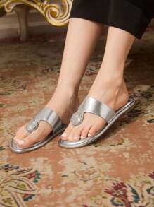 CUCCOO TILAWA 女士银色水钻圆形装饰平底凉鞋，优雅柔软舒适一脚蹬沙滩休闲假日派对拖鞋 - 銀色 - 查看 4