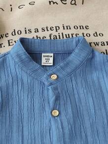 SHEIN 2 件套年轻男孩休闲韩版短袖衬衫和锥形裤套装，适合日常穿着，春夏季 - 藍色 - 查看 6