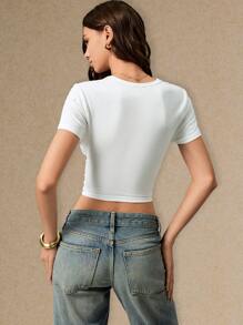 Poéselle Casual "Just Chill Out" Graphic Crop Top - Comfortable For Everyday Wear,Women's Graphic Tees, Crop Tops, Casual Summer Shirts, Relaxed Fit T-Shirts, Street Style Outfits