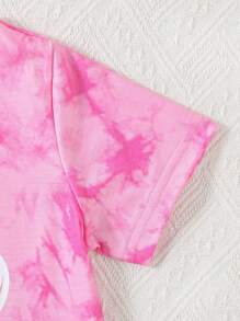 SHEIN Young Girl Casual Tie-Dye Heart Printed Short Sleeve Top And Shorts 2 Pieces Set, Summer Young Girls Clothes Young Girl Summer Clothes Young Girl Vacation Clothes - Hot Pink - View 3