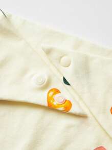 Cozy Pixies 5pcs/Set Newborn Baby Girl Gifts - Heart Pattern Knitted Soft Crew Neck Sweater, Footed Pants, Hat, Bib, Gloves In Gift Box - Apricot - View 5