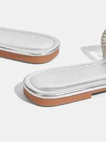 CUCCOO TILAWA Women's Fashion Square Toe Casual Outdoor Rhinestone Slip-On Flat Sandals - Silver - View 11