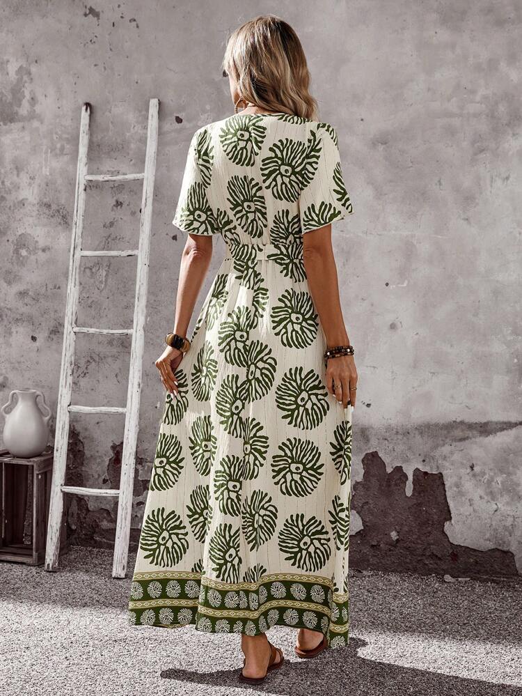 Plus Size Women Full Print Dress, Casual Vacation Style