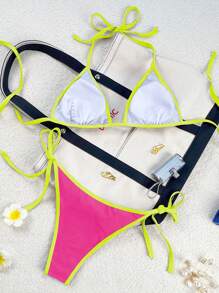 Swim Mod Conjunto de bikini de 2 piezas, con top de tirantes finos y cuello halter en bloques de color, corte regular, set de bikini de temporada para mujer con shorts de nado con lazos laterales