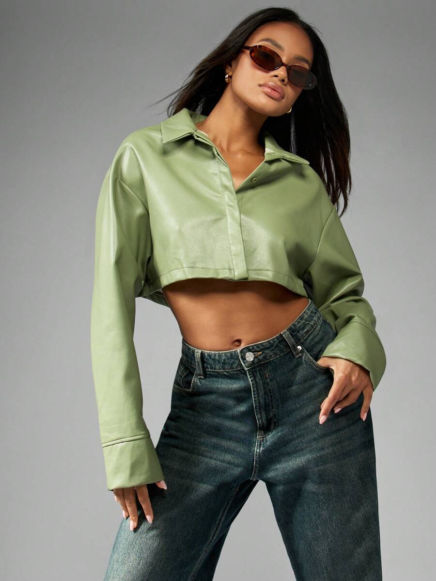 MISSGUIDED Luxury Pu Leather Cropped Collar Shirt Long Sleeve Button-Up Fall Winter Statement Piece Designer Crop Top Modern Fashion Essential Christmas - Green - View 1