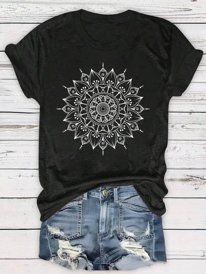 SHEIN LUNE Plus Size Women Casual Floral Print T-Shirt, Summer