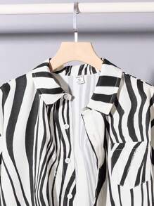 SHEIN Teen Boys' Striped Seabreeze Printed Short Sleeve Shirt & Cargo Shorts Set, Casual School/Vacation Outfit, Soft, Comfortable & Versatile - Black and White - View 5